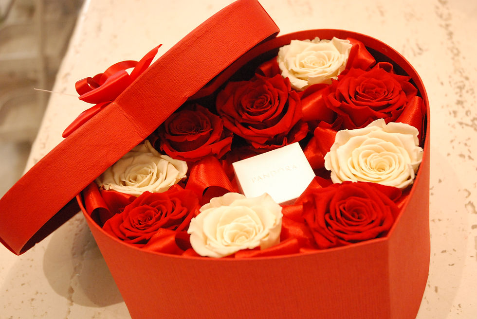 Miniatura: LoveBox con rose stabilizzate (€78/230)