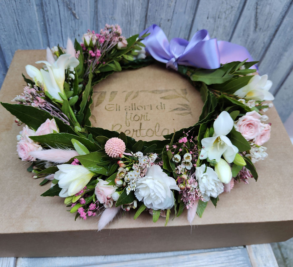 Miniatura: Corona di laurea fiorita in cipria/rosa/bianco (€72)