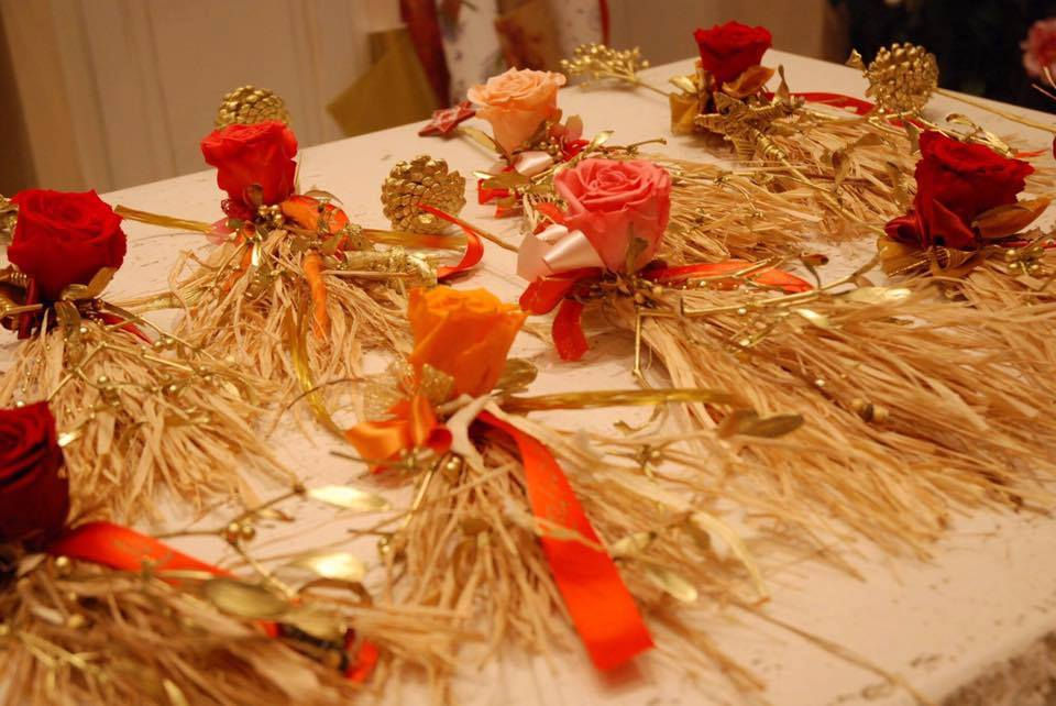 Miniatura: Scopine Scacciaguai con rosa stabilizzata (€15/20)