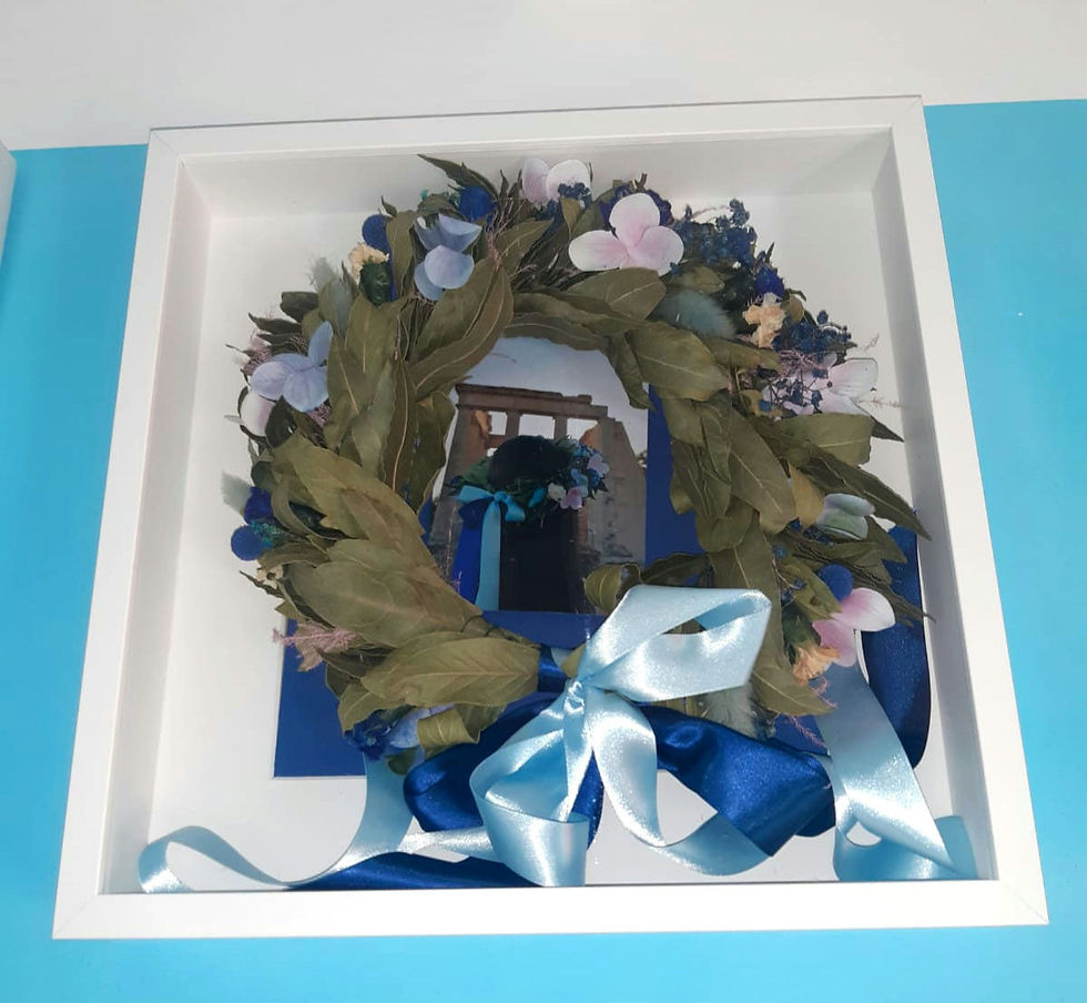 Miniatura: Cornice per corona di laurea (€39)