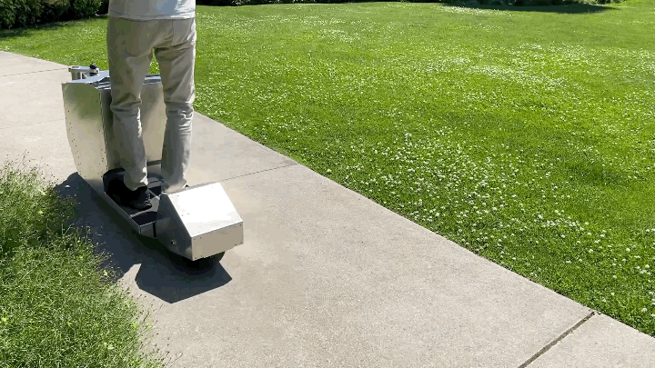 feet staggered x slow.gif