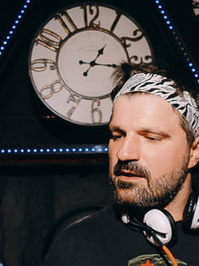 Betelgeize releases new organic house album, “Serokariy the Pigeon and Skypark”