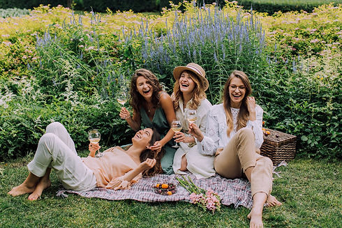 pexels-photo-4833957- Family photographer.jpeg