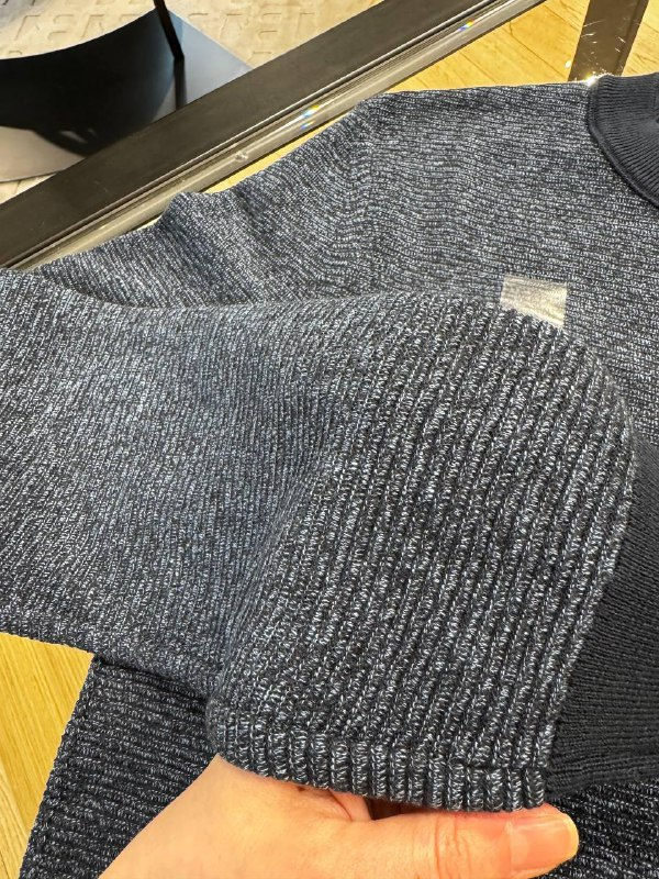 HUGO BOSS Men's Sweatshirt