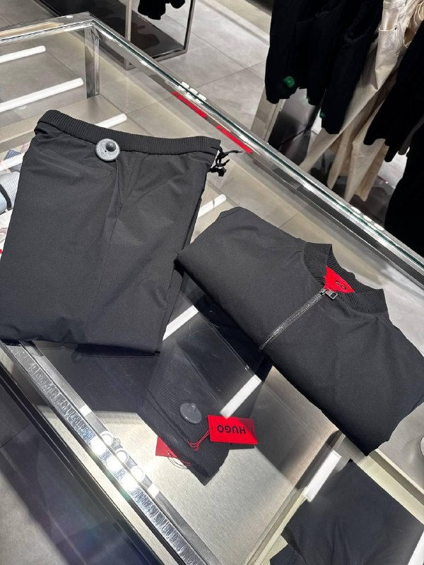 HUGO BOSS Men's Tracksuit