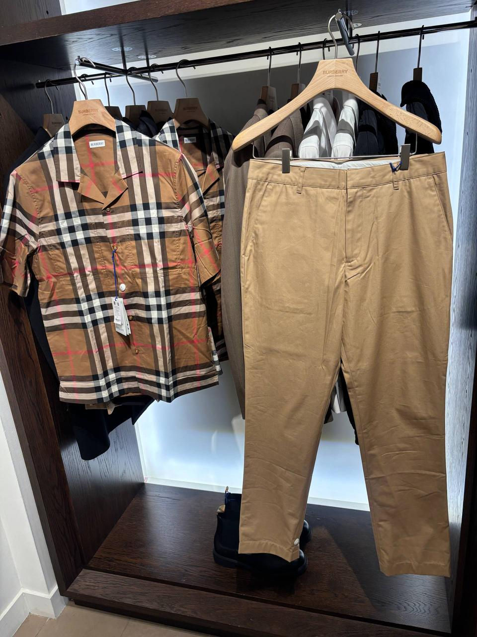 BURBERRY Men's Polo shirts