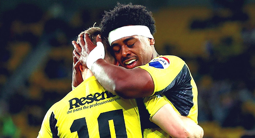 Canes, Blues secure bonuspoint wins