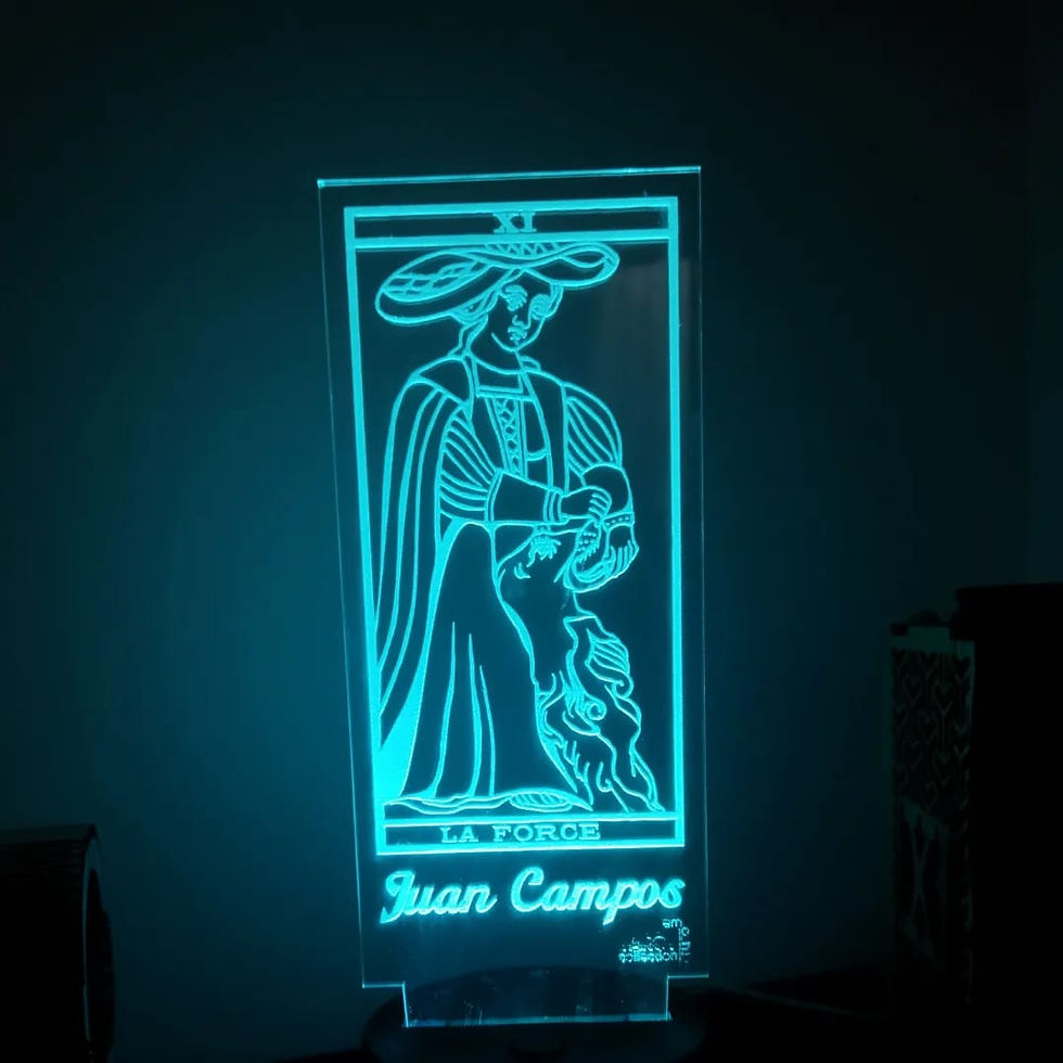 Miniatura: Candeeiro led com relógio despertador