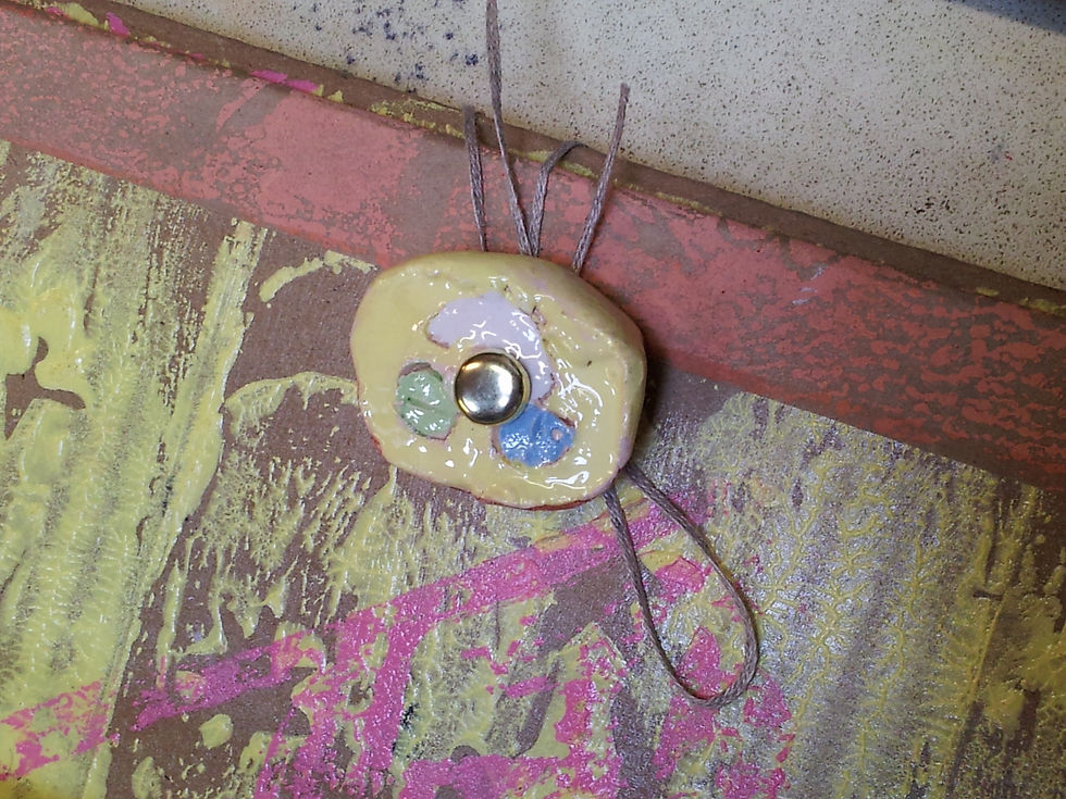 BOUTON ETUI CORRESPONDANCE