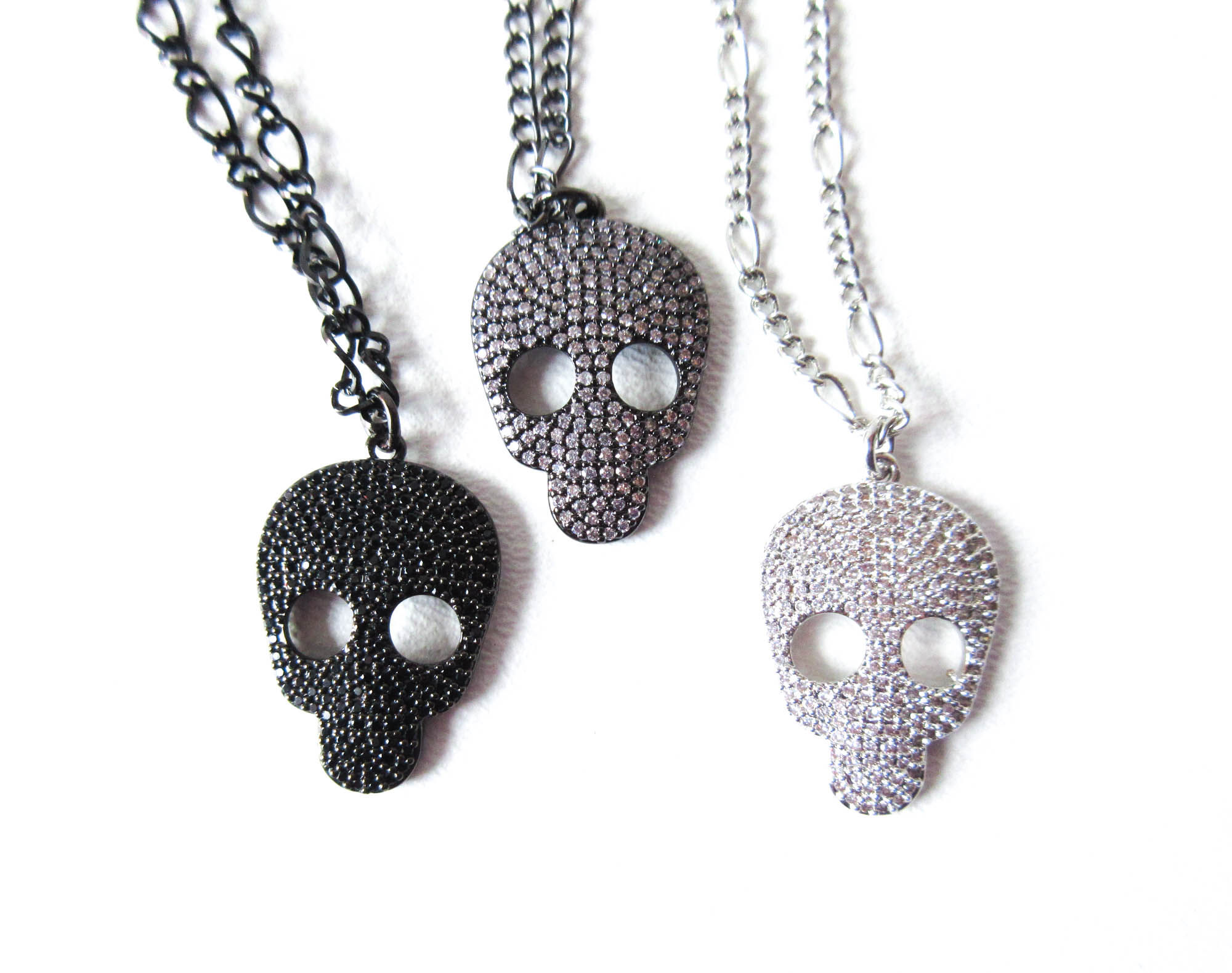 Bling Skull Necklace Black, Gunmetal, Clear