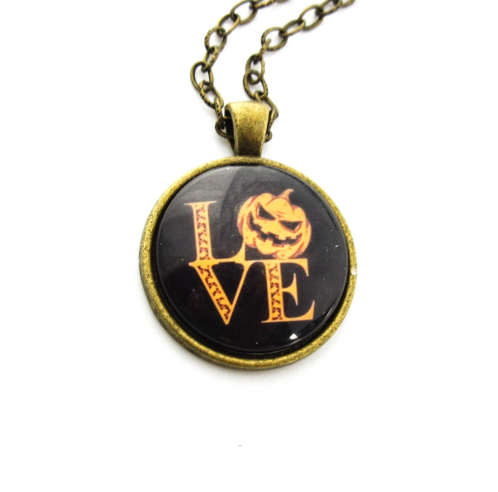 Thumbnail: I Love Halloween Necklace