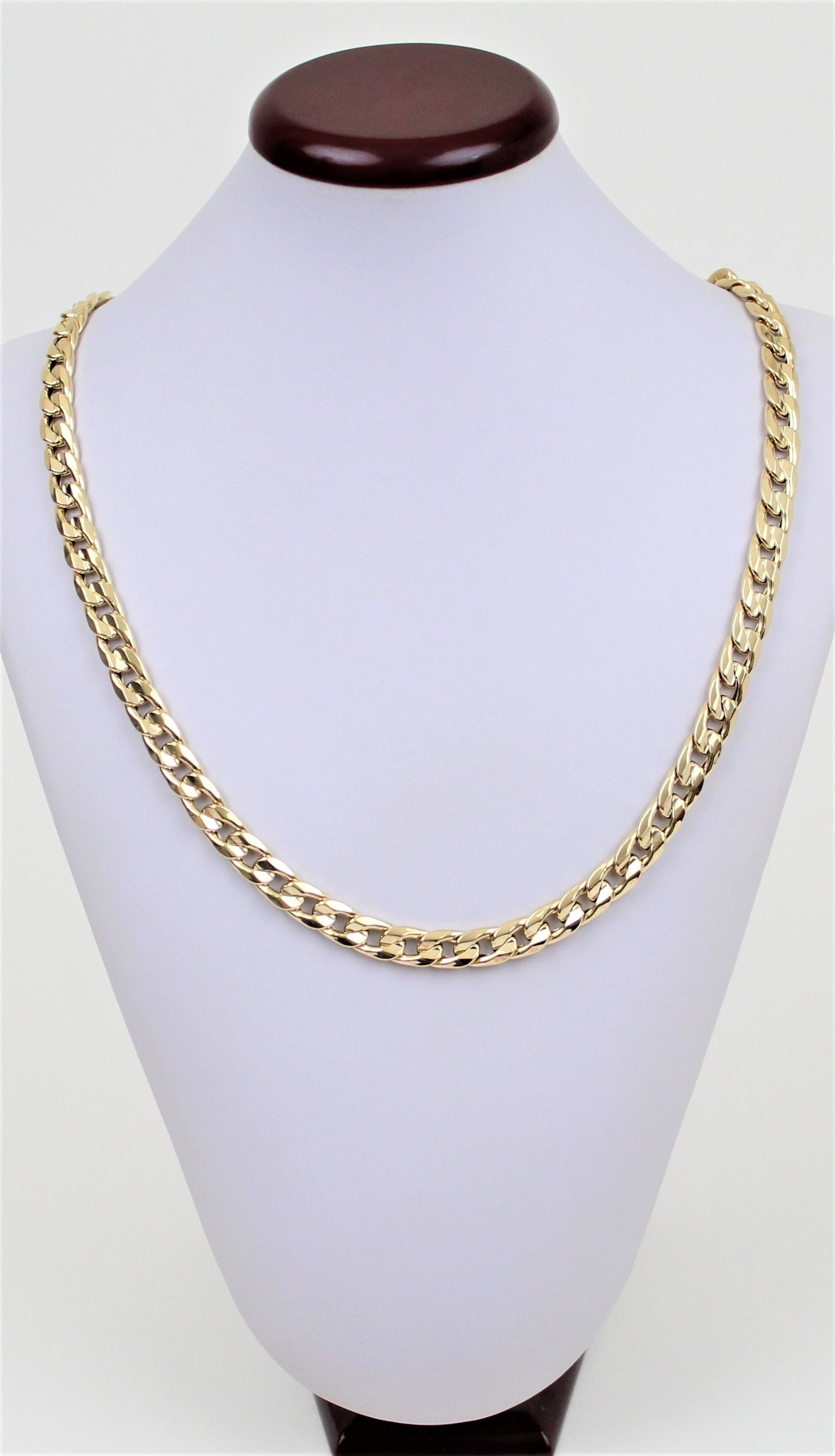 Cuban link man chain 18k