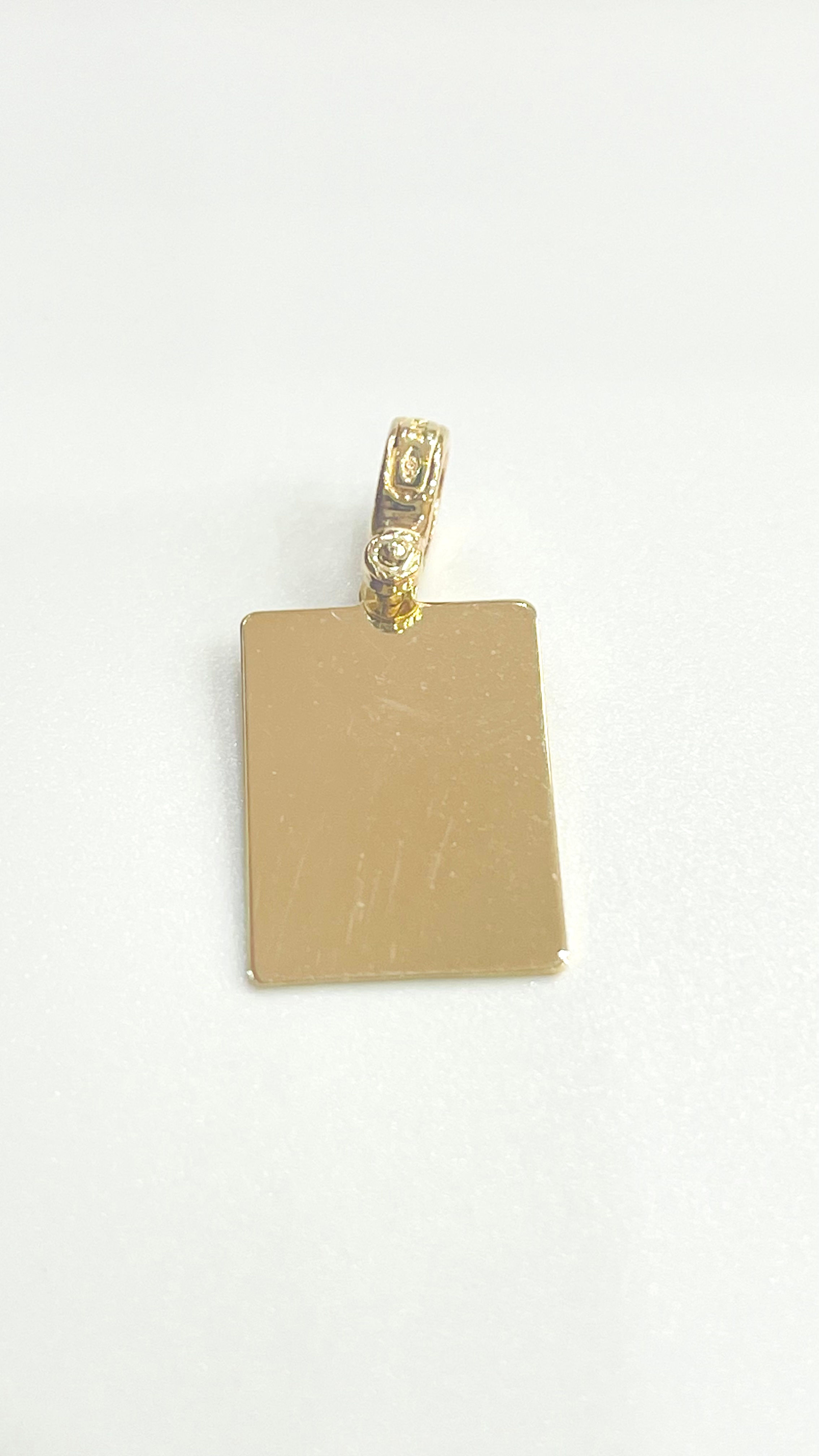Tag pendant 