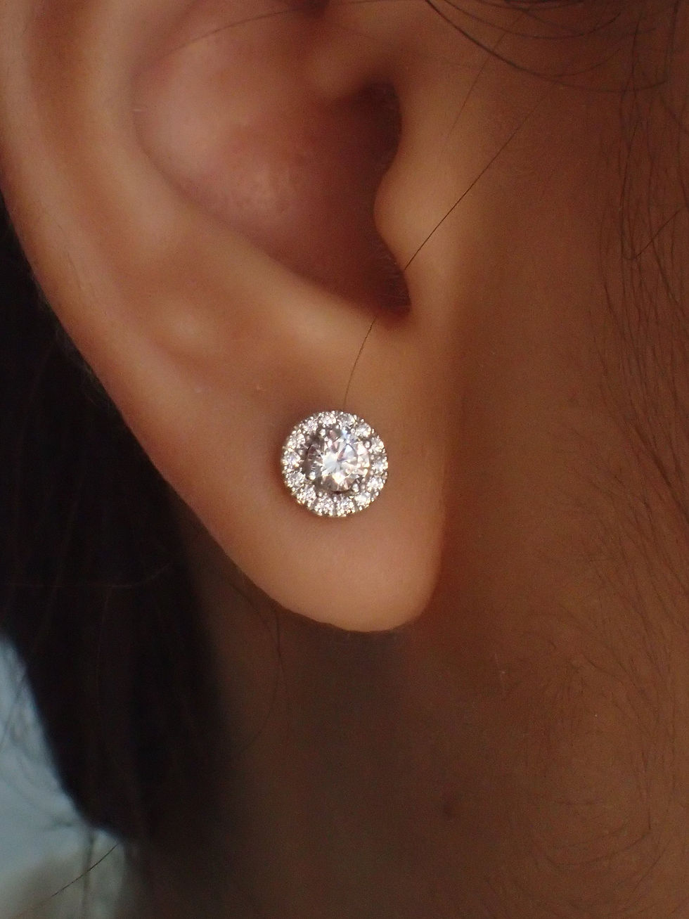 Thumbnail: Moonlight diamond earrings 