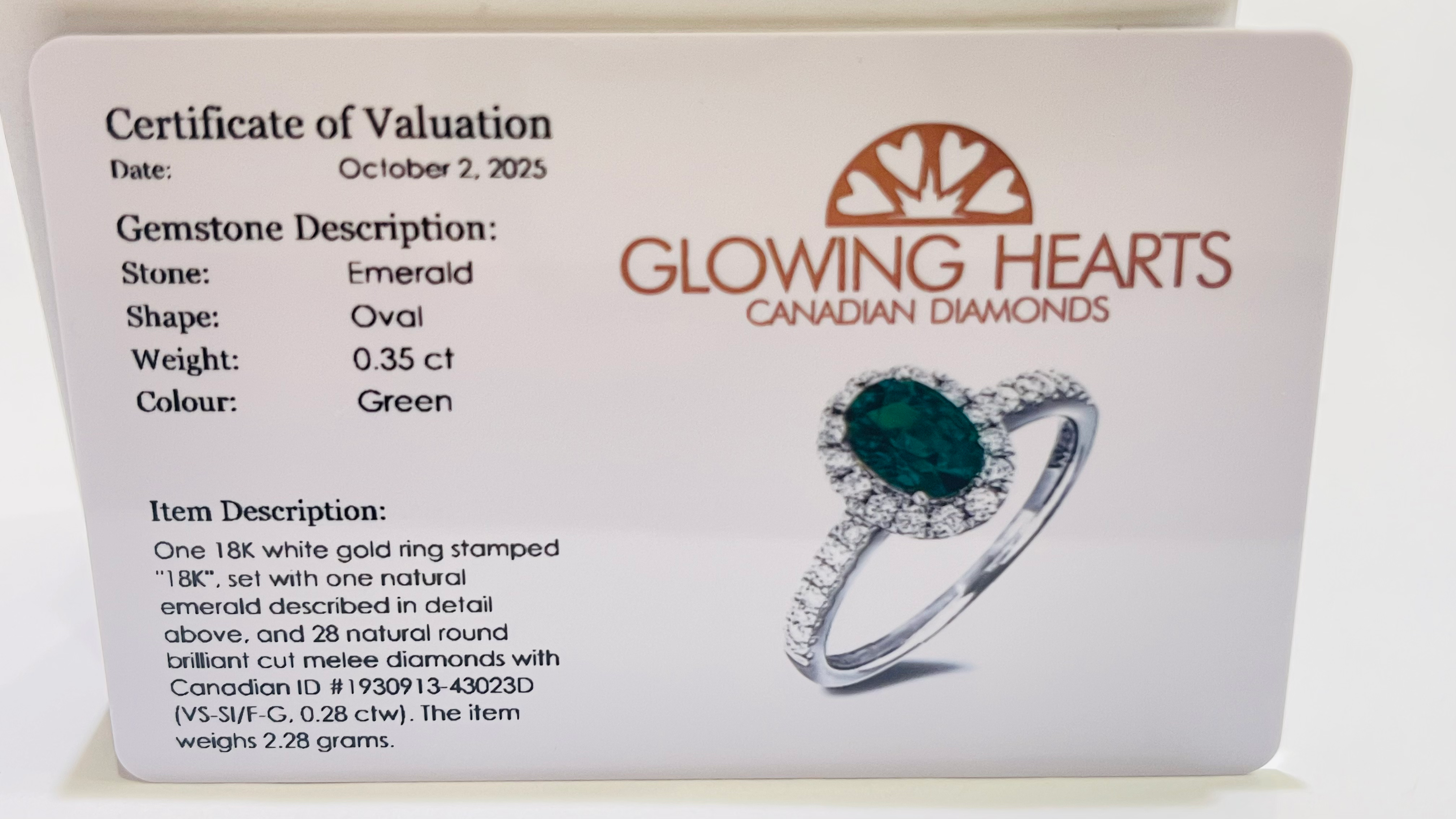 Emerald 18k ring
