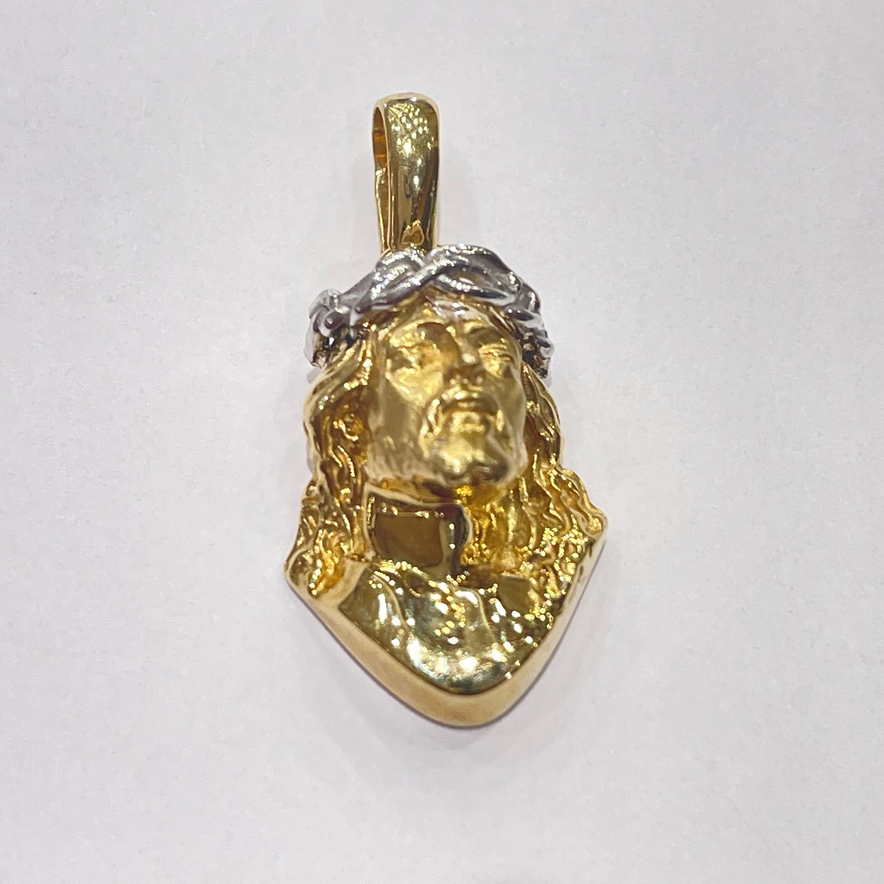 Jesus pendant