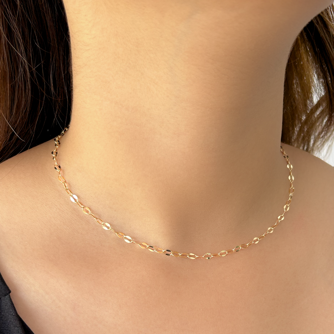 Choker necklace 