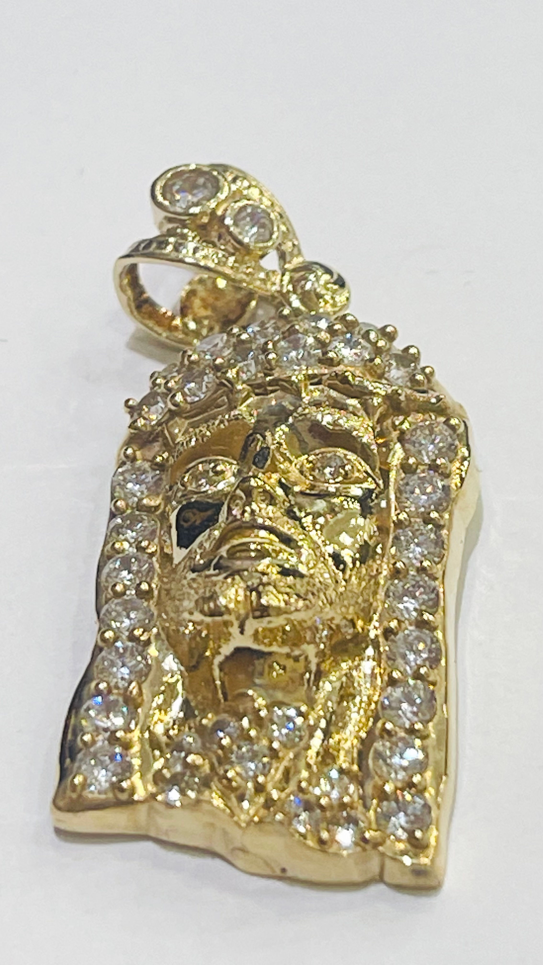 Jesus head pendant 