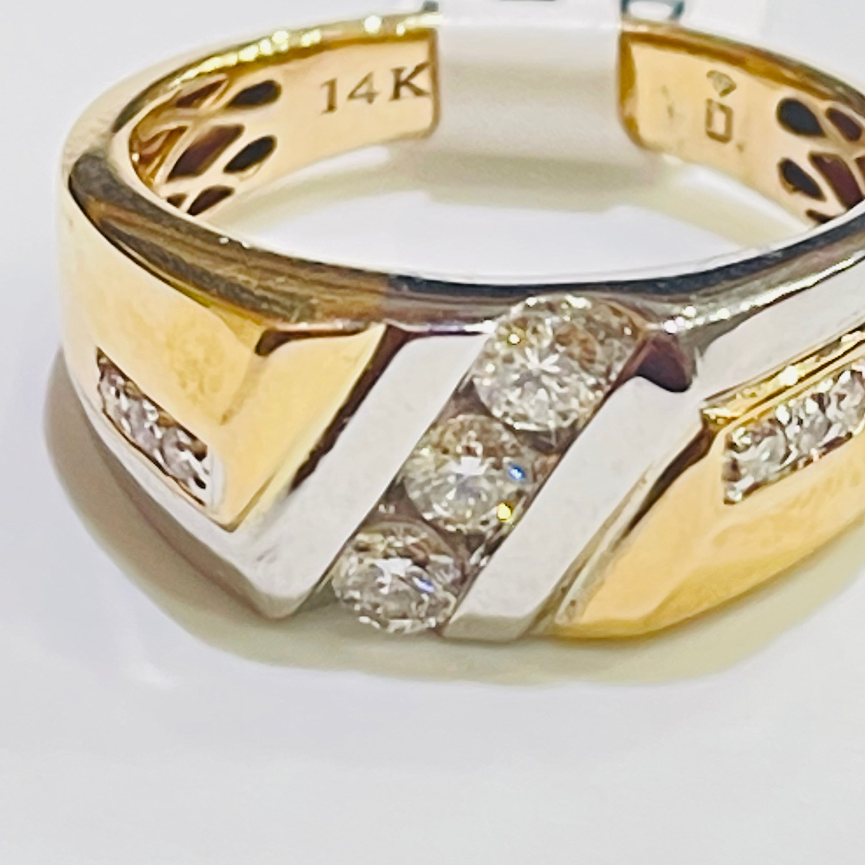 Men’s diamond ring