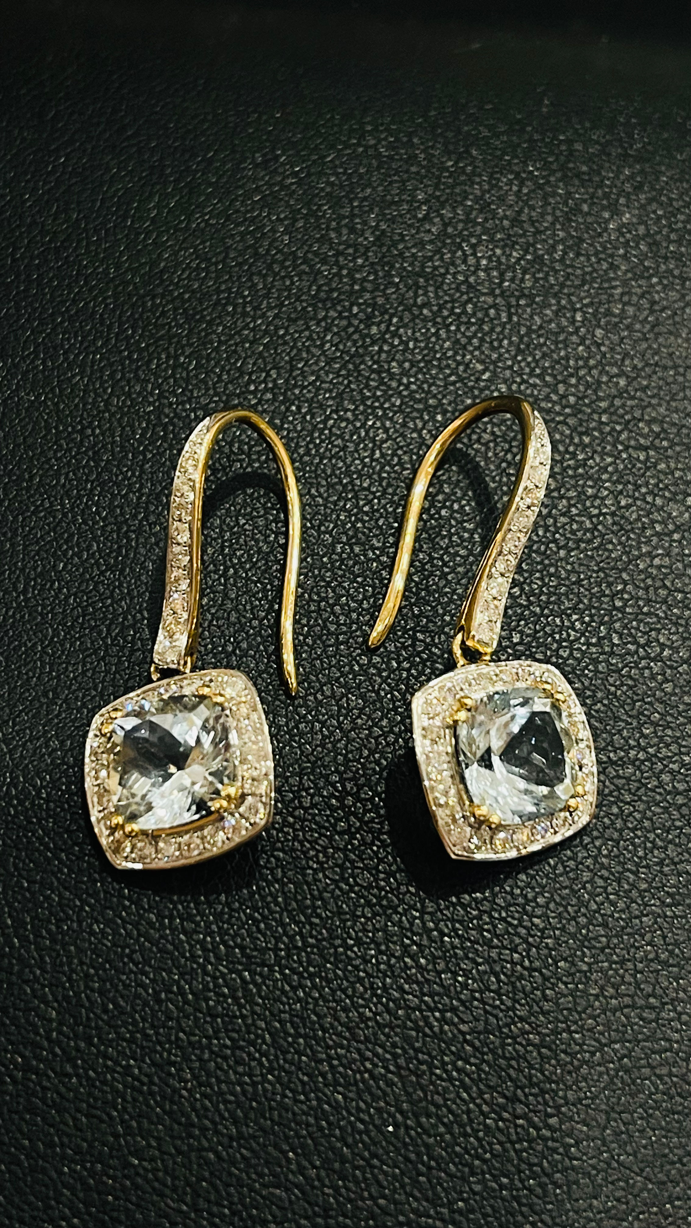 Aquamarine earring 