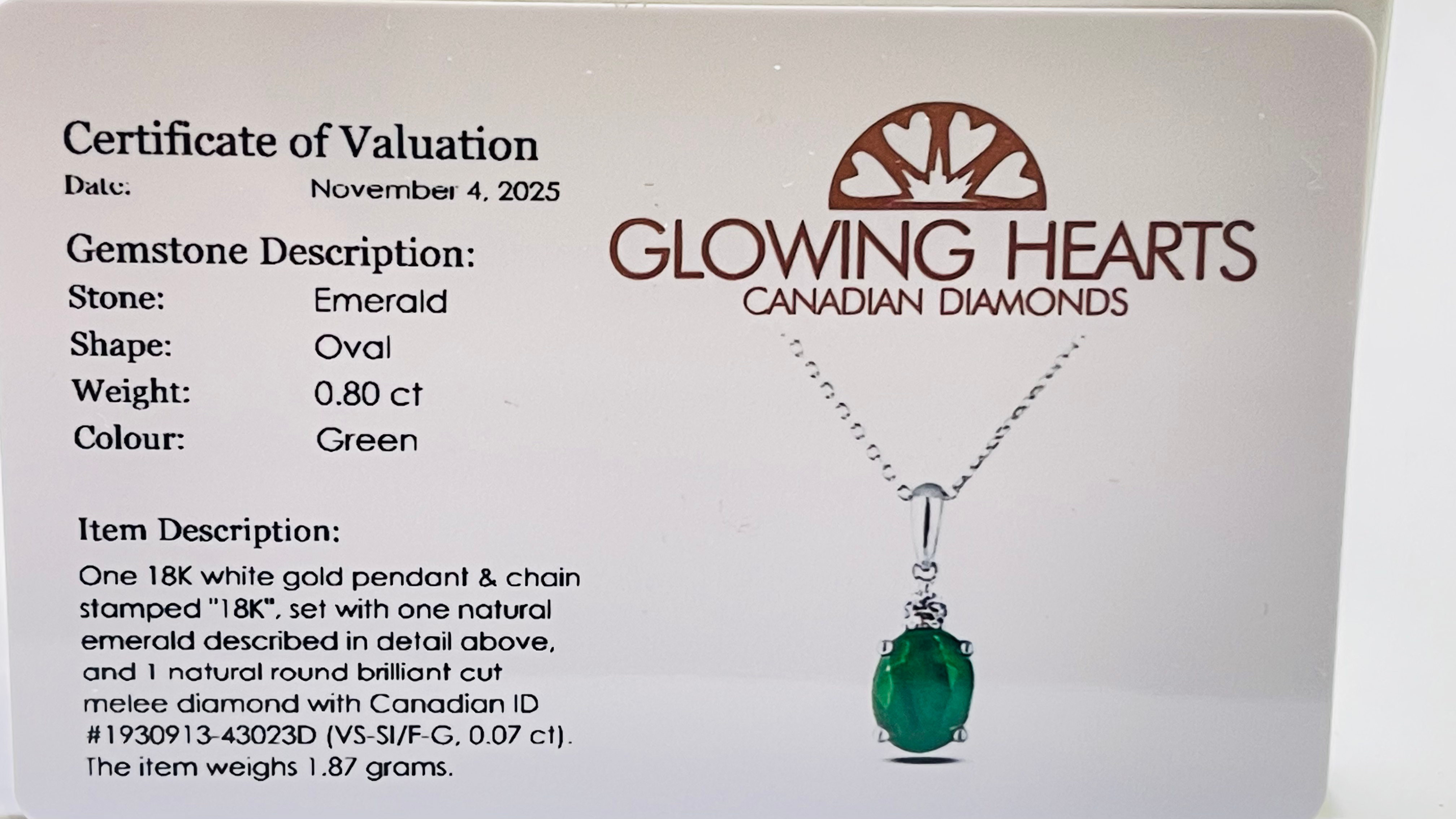Emerald 18k pendant 