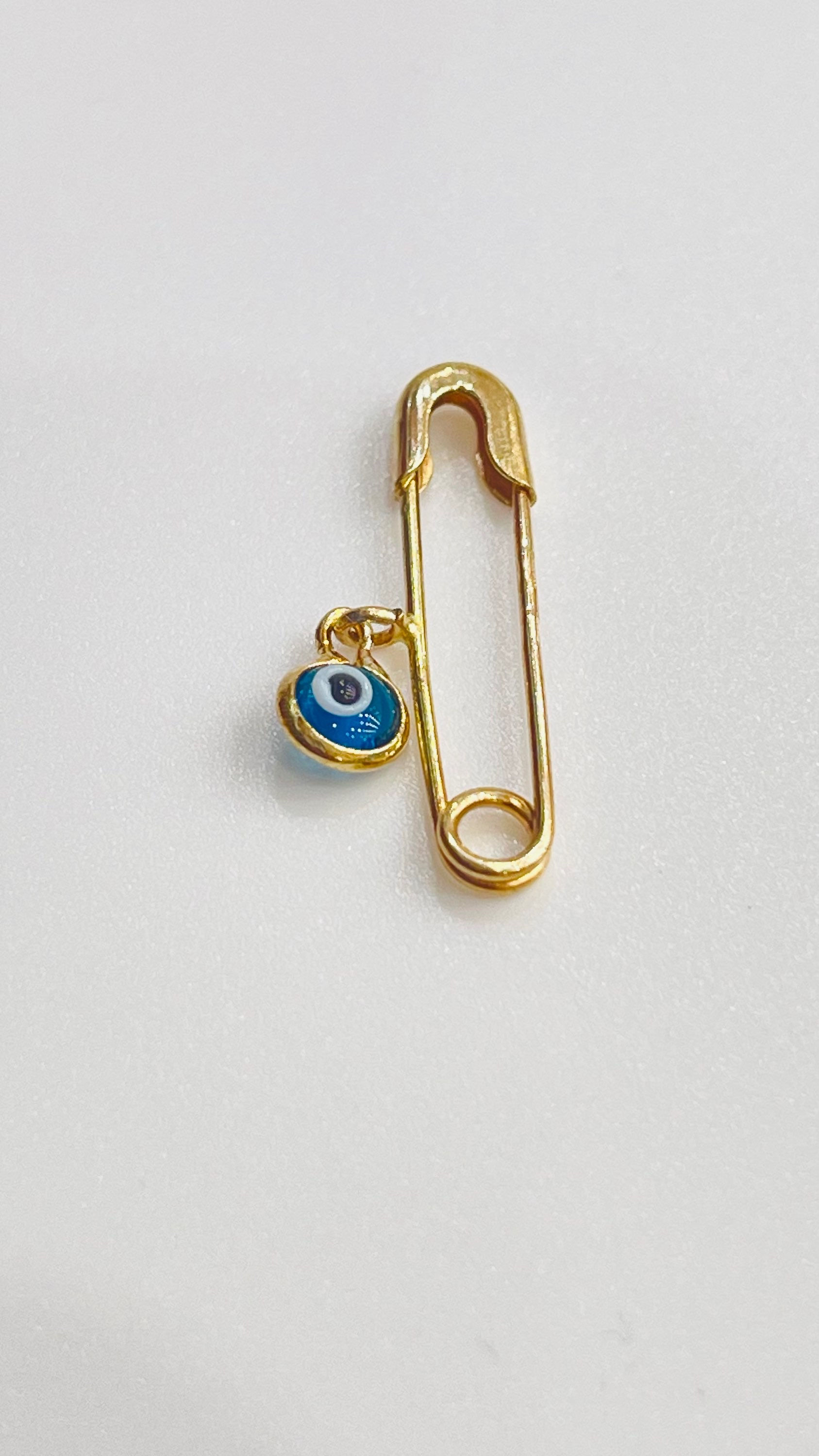 Baby pin