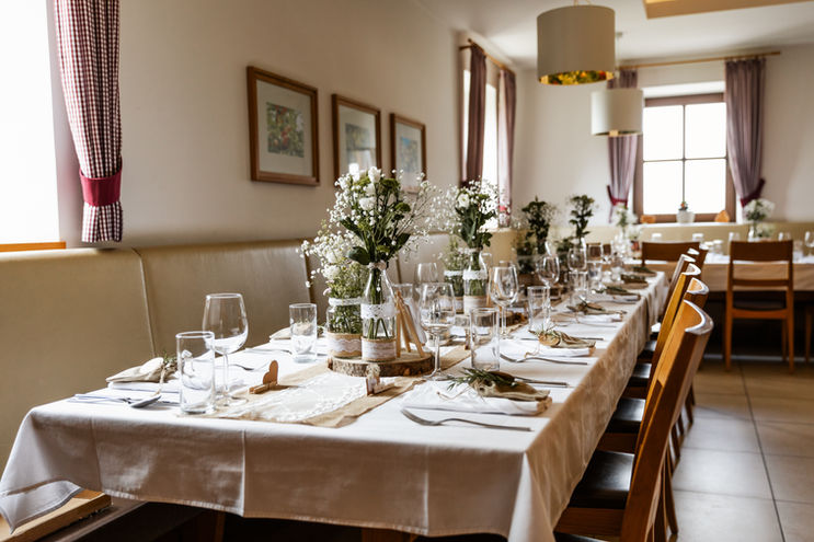 Hochzeitsfotografin, Weddingphotographie, Mostlandhof in Purgstall an der Erlauf, Trachtenhochzeit