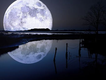 Superlua: hoje tem espetáculo no Céu!