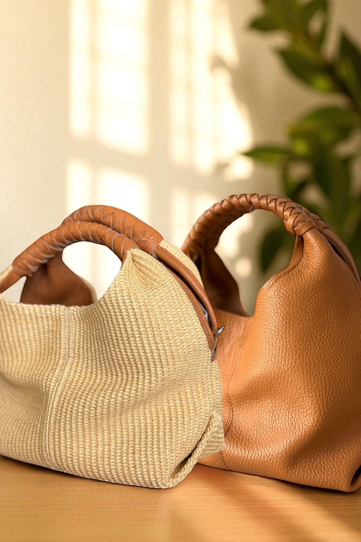 Thumbnail: Alice Raffia mini hobo