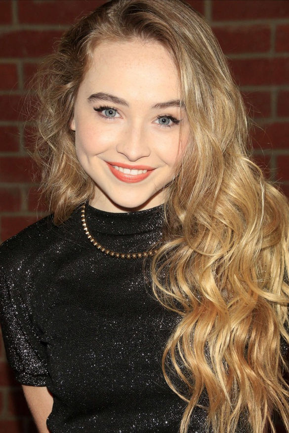 Descobre aí! Sabrina Carpenter