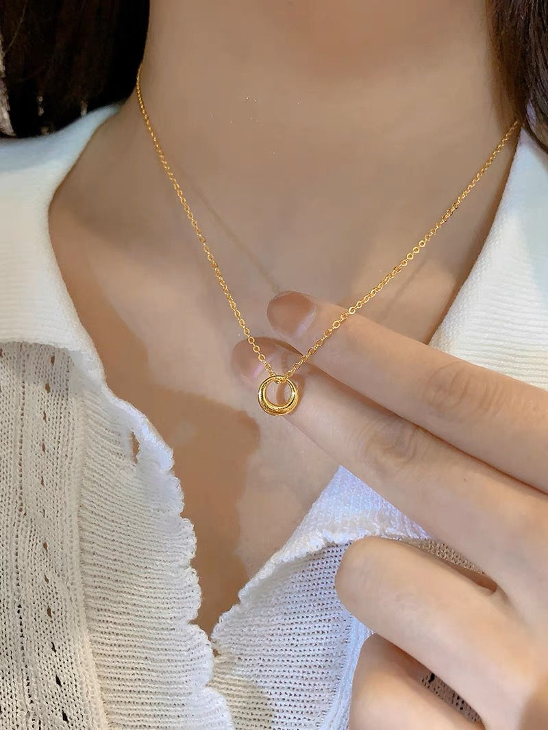 Thumbnail: 18K金圆环百搭项链