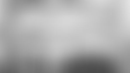 金門戰役英雄 熊震球 先生與高雄大貝湖合影(左一)