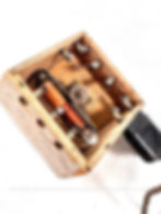 German Crystal Detector Receiver in a Sloping Wooden Cabinet with a 1944 Wehrmacht Dfh.a Double Headset
德國斜面木殼礦石檢波接收機附民國33年(1944)國防軍Dfh.a雙耳機《Black Water Museum Collections | 黑水博物館館藏》