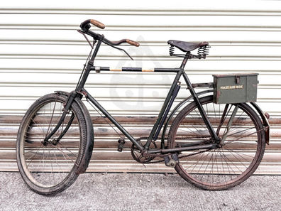 民國36年(1947)英國陸軍水星牌(Mercury)醫護勤務重型自行車(附急救箱)
