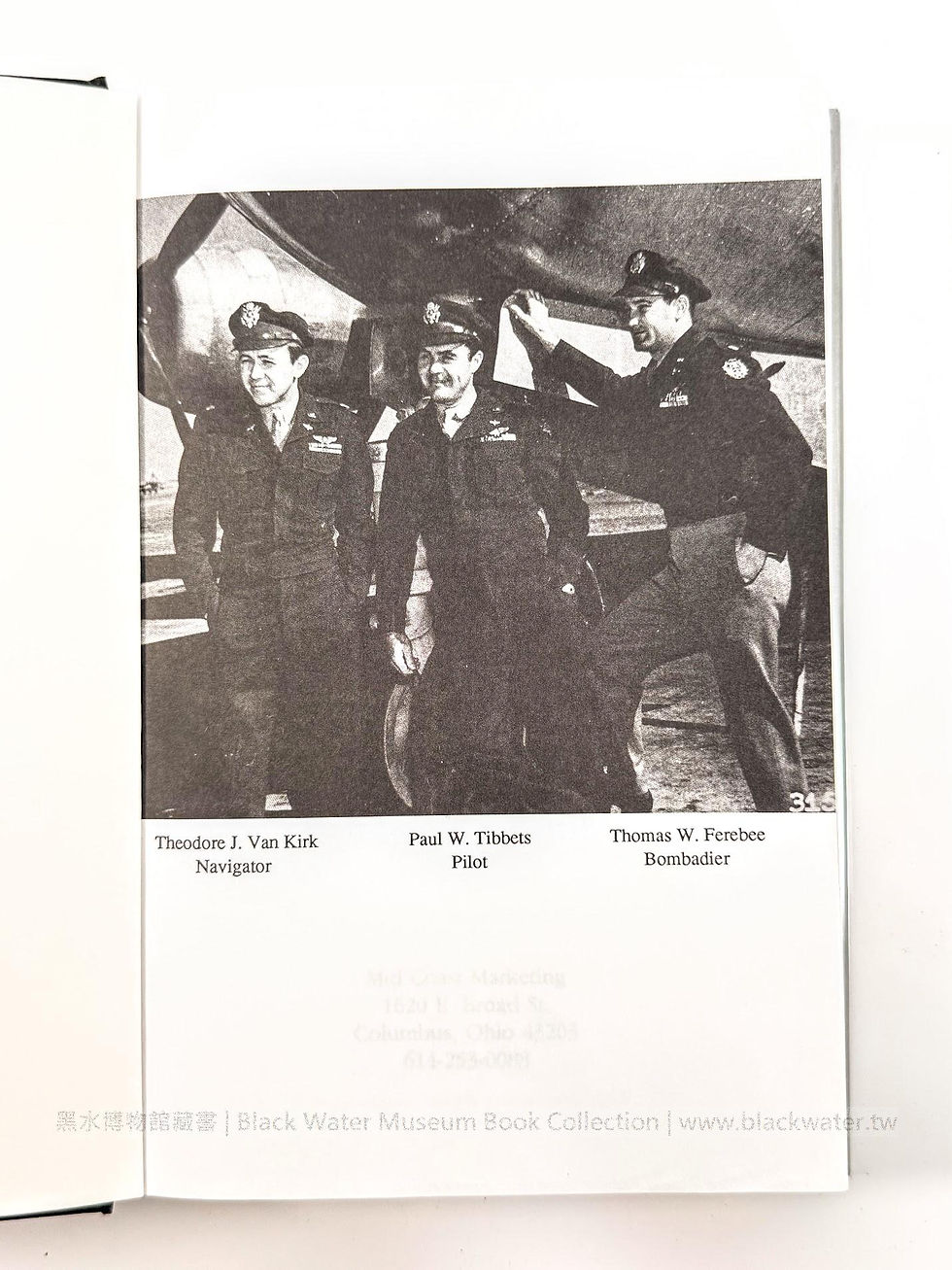 1998 Return of the Enola Gay Paul W. Tibbets Hardcover
民國87年《伊諾拉·蓋伊號的回歸》保祿·提貝茨 初版 精裝本《Black Water Museum Collections | 黑水博物館館藏》