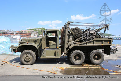 (2013)民國102年7月4日,二戰,Diamond T 969A 救濟車《海哥》,拖板車裝載作業,返回黑水基地
