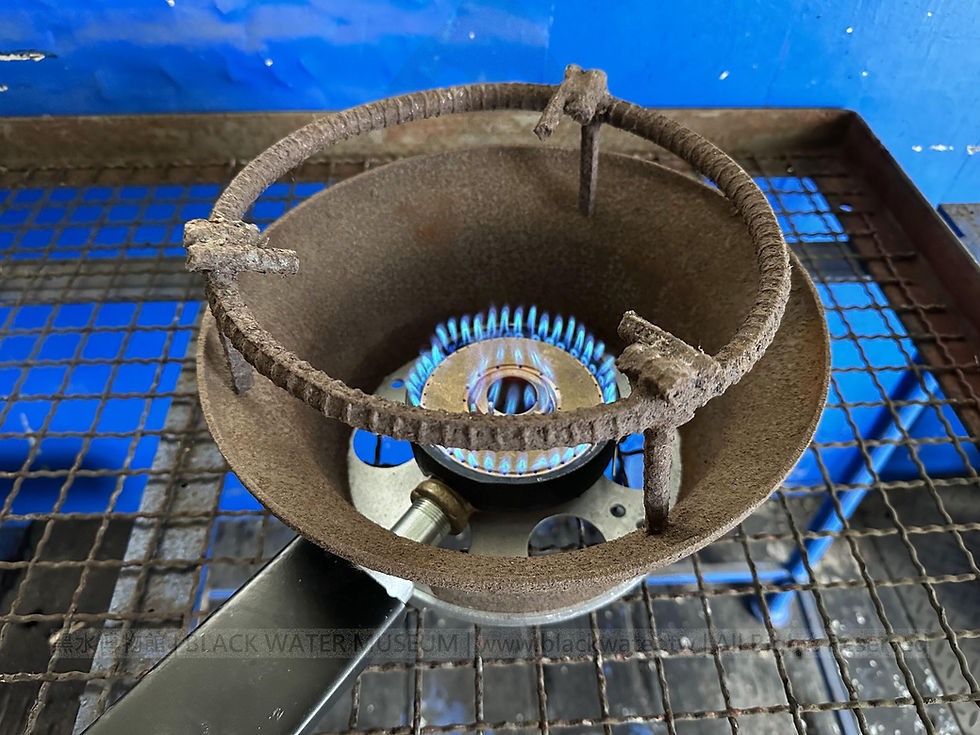 臺灣省鐵路管理局 15ES8000形,民國56年8月(1967),工程宿營車(炊事篷車),編號15ES8461號 《Black Water Museum Collections | 黑水博物館館藏》- 炊事篷車內部恢復原狀