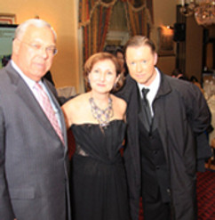 Fay-Peter-w-Mayor.jpg