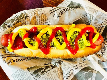 Hotdog with musterd
