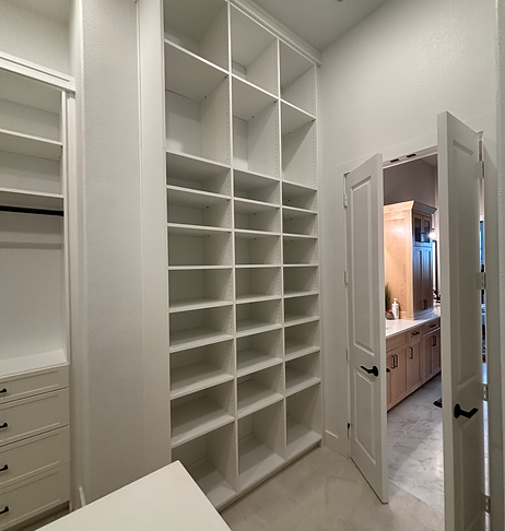 Closet solution with hanging storage