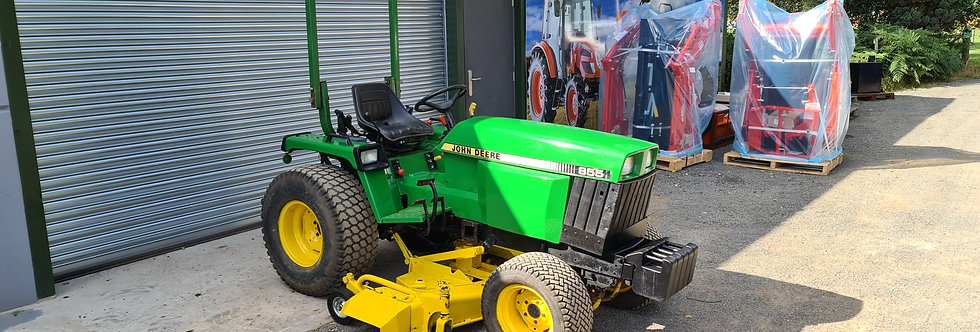 855 John Deere Compact Tractor