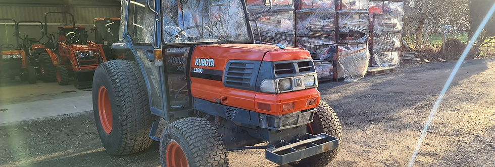 Kubota Compact Tractor L3600 CAB