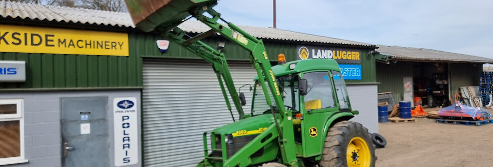 John Deere Compact Tractor 4600 Cab HST