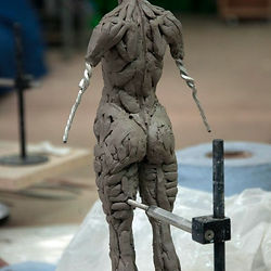 sculpting human form out of clay at clayroom west Oakland