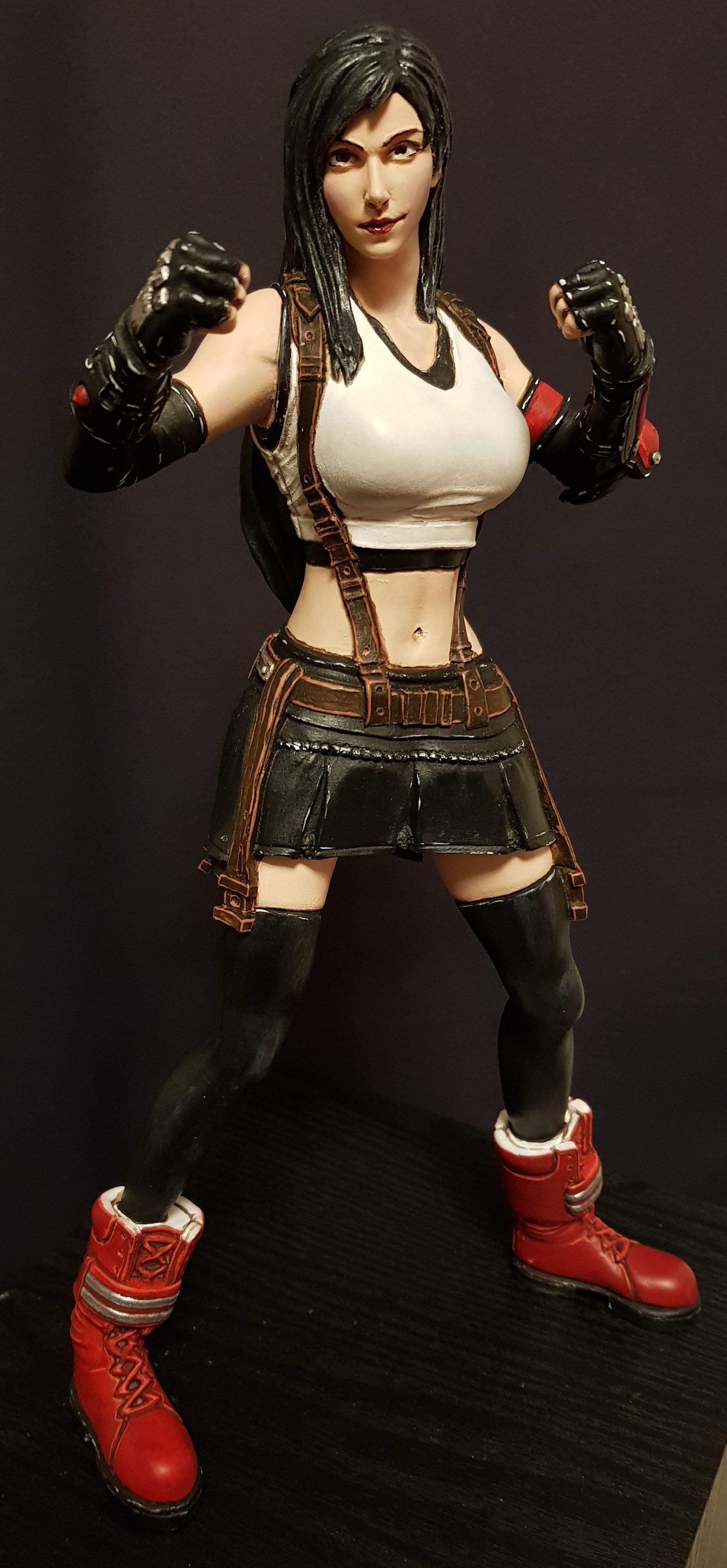 Final Fantasy 7 Tifa Lockhart Figür Final Fantasy 7 Prenses Rosa Obje Büyük Boy