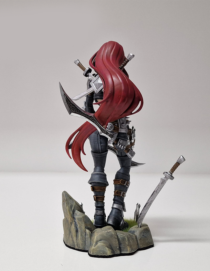 Küçük resim: LOL Katarina Boyalı Figür League of Legends Sinsi Bıçak Figür Büyük Boy 25CM