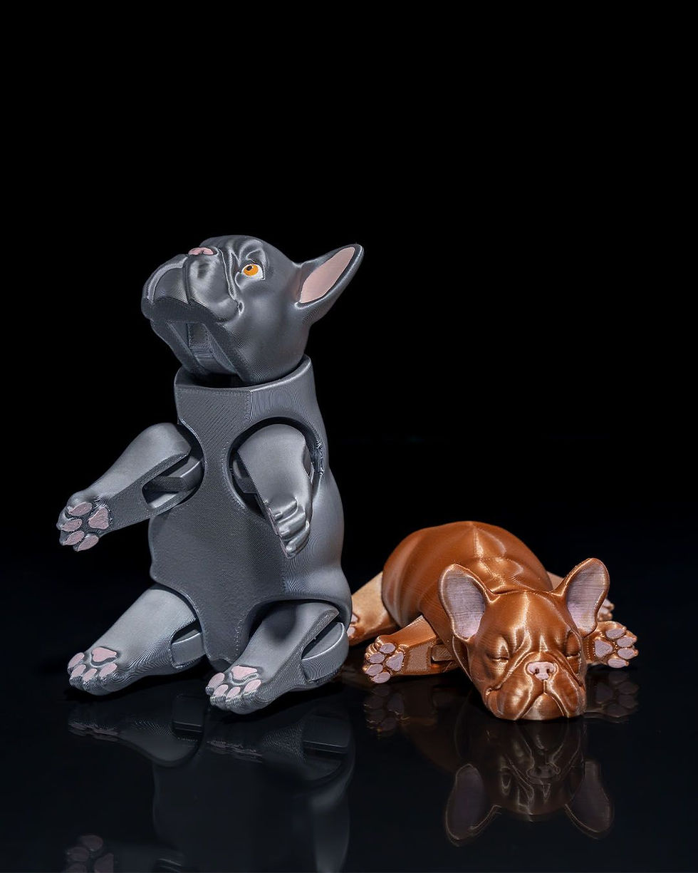 Küçük resim: Hareketli French Bulldog Oyuncak Boyalı Figür 15 CM