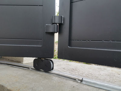 roulette sur mesure portail alu