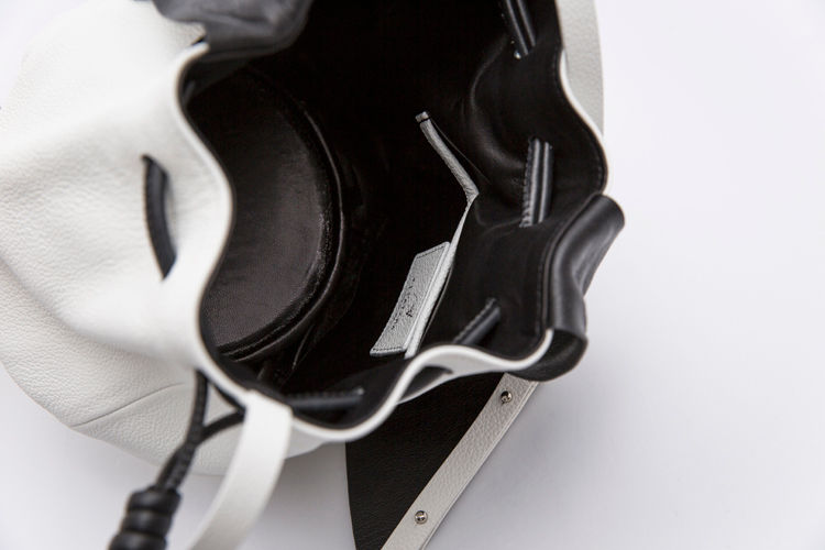 Thumbnail: FUROSHIKI Bucket Shoulder Bag_White