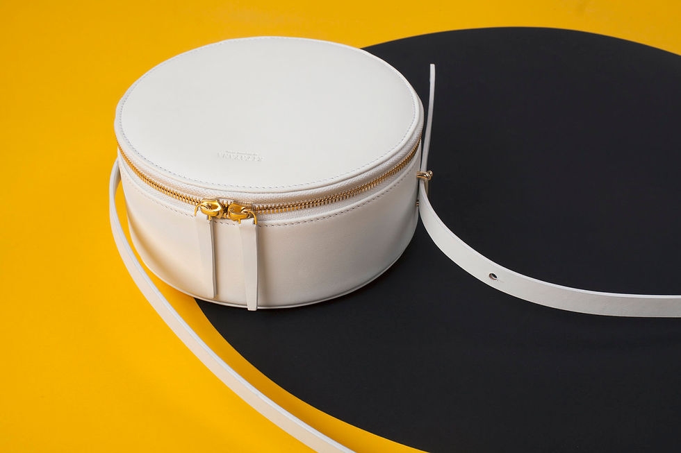 Thumbnail: NAOSHIMA Round Bag_White